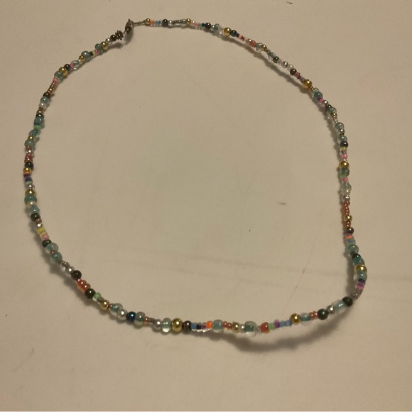 handmade multi-color beaded necklace - Picture 1 of 3